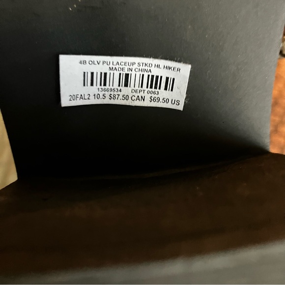 Torrid Olive Green Brown Suede Heeled Moto Boots Size 10.5 - Picture 8 of 9